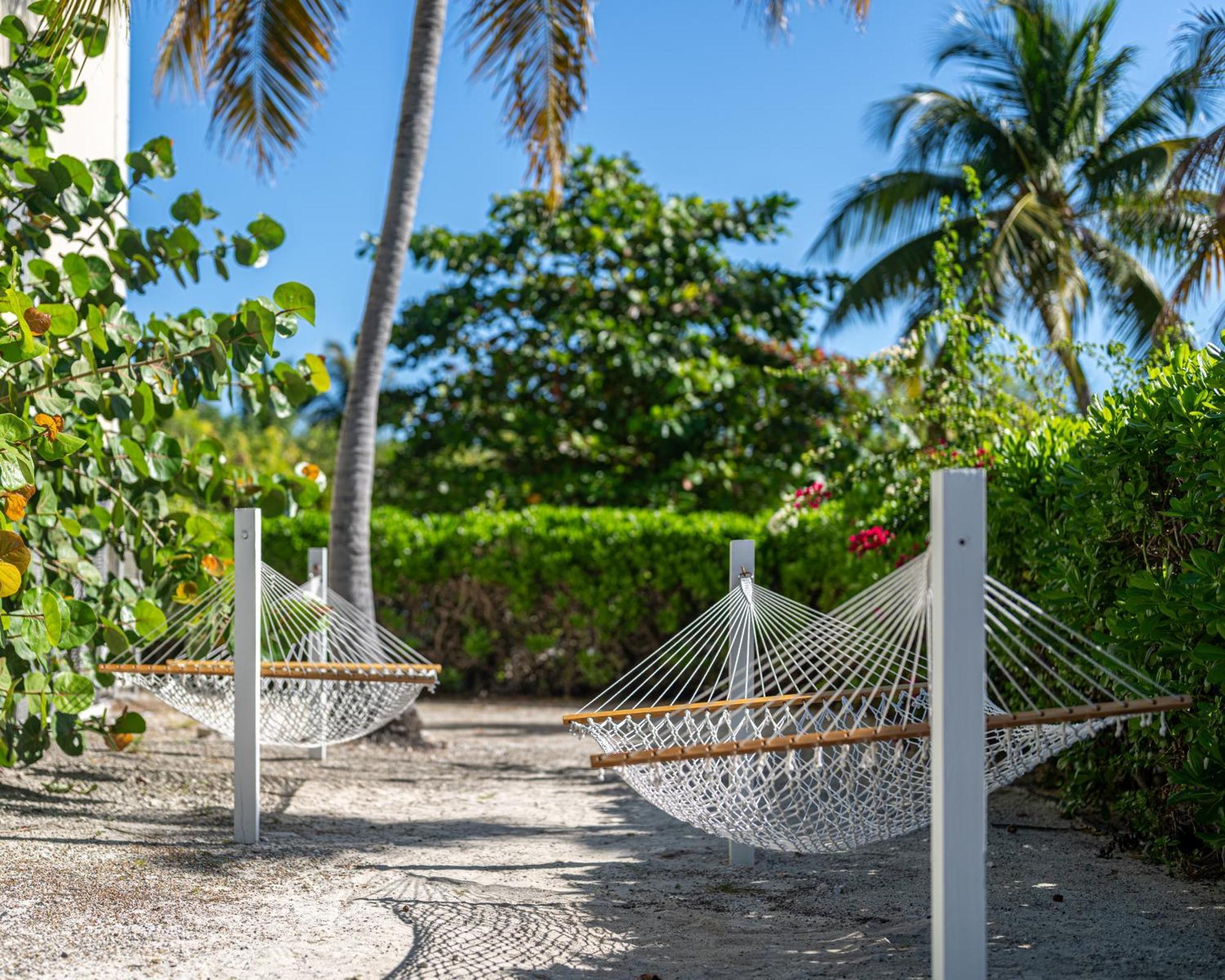 Ports Of Call Resort Grace Bay Esterno foto